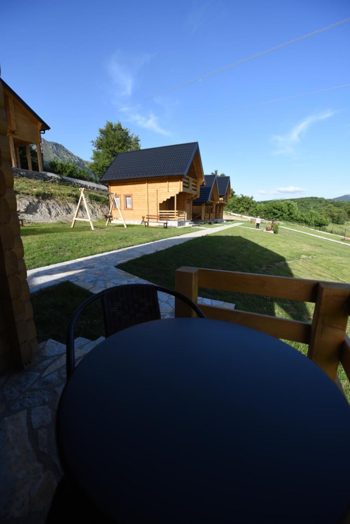 Soulrest Ekoresort - Mehov Konak Gusinje Buitenkant foto