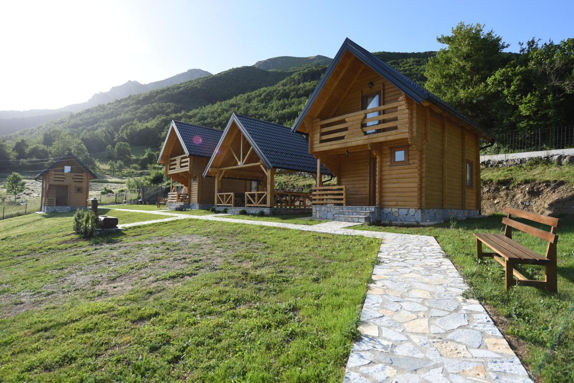 Soulrest Ekoresort - Mehov Konak Gusinje Buitenkant foto