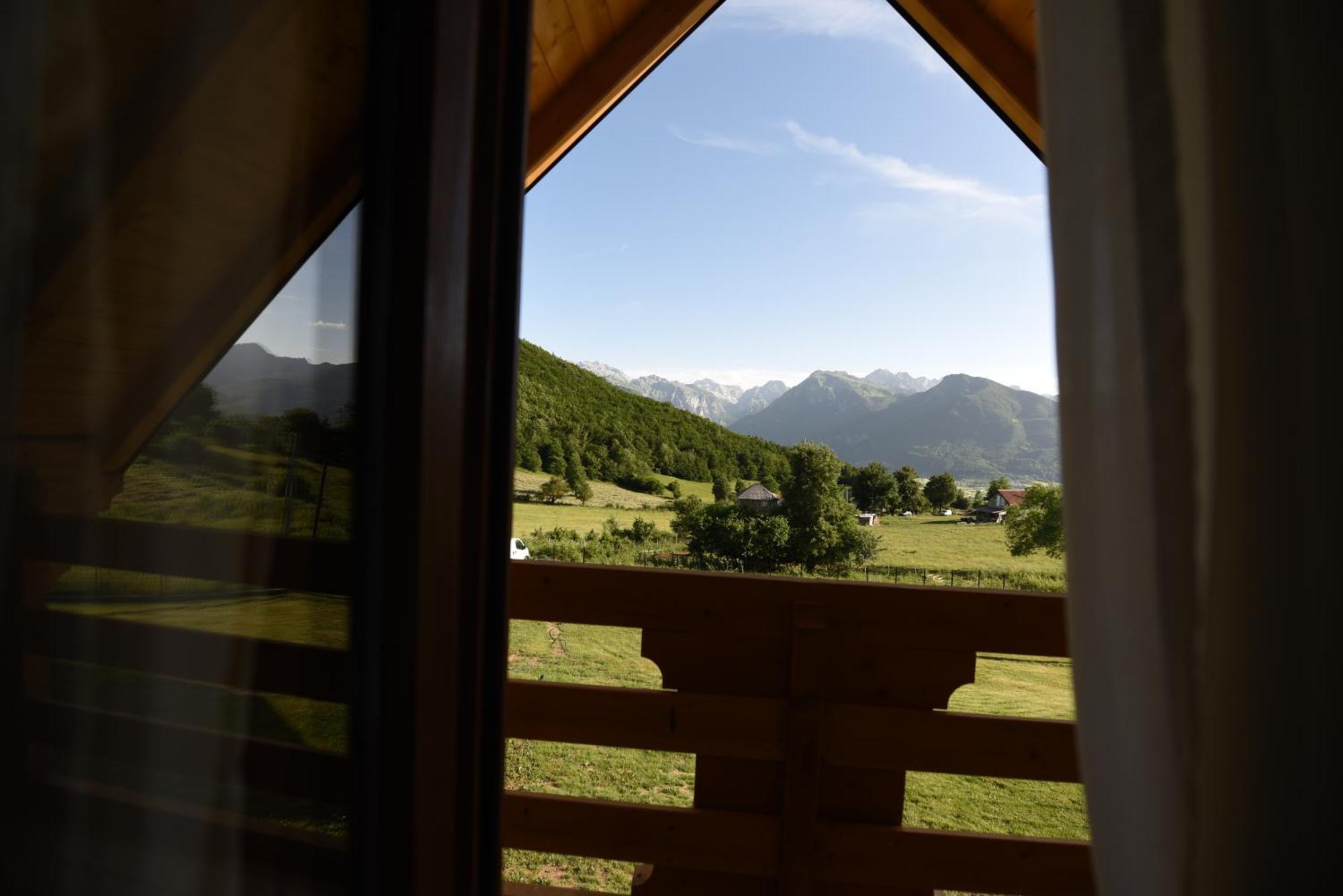 Soulrest Ekoresort - Mehov Konak Gusinje Buitenkant foto